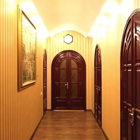 Kiev Central Boutique Hotel Exterior photo